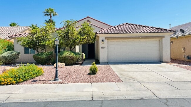 Building Photo - Gated neighborhood Rental