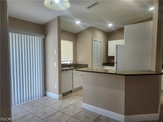 Photo - 217 Hightower Ave S