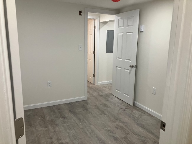 Photo - 622 Cummins Hwy