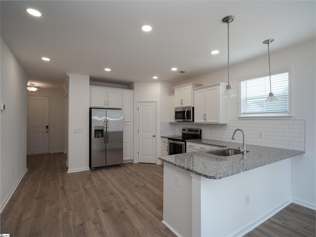 Photo - 316 Bryland Wy