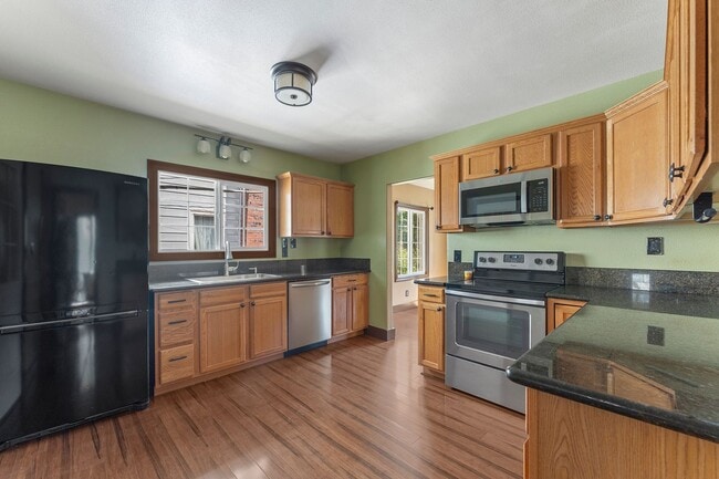 Photo - 6833 N Missouri Ave