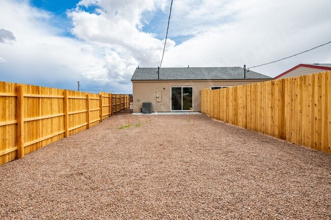 Photo - 2185 E Butler Ave