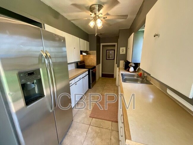 Photo - 1603 43rd St
