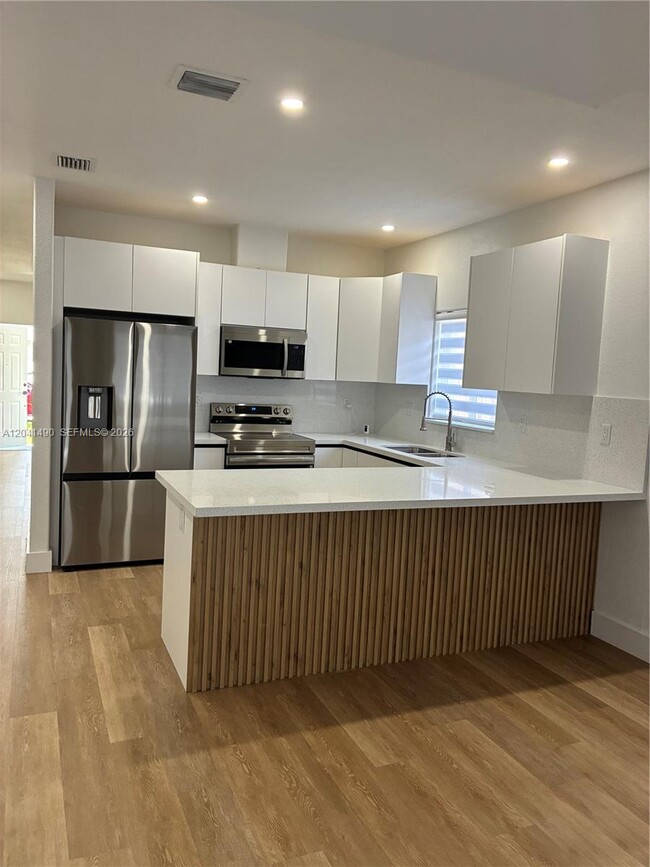 Photo - 211 SW 15th Terrace