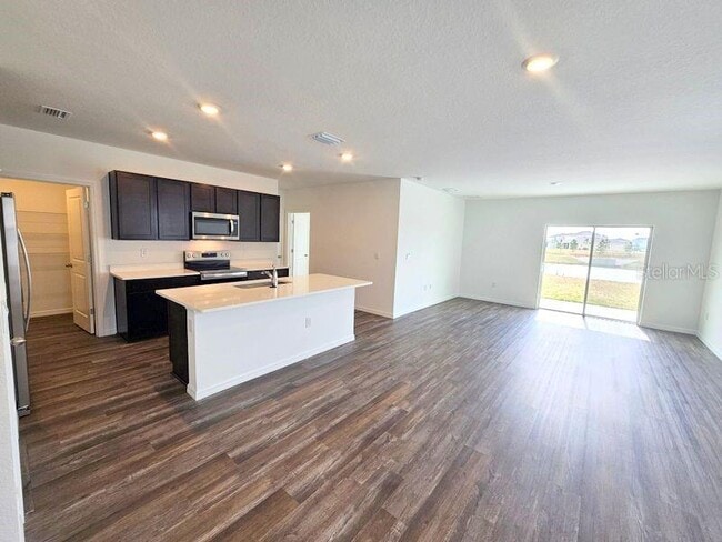 Photo - 32955 Osprey Peak Wy