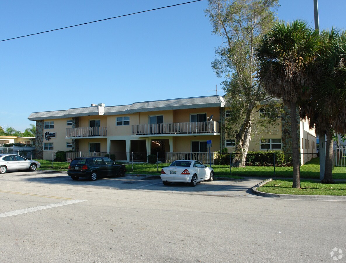 Photo - Avalon Apartments