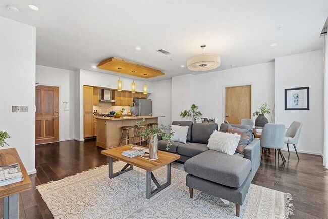 Photo - 1600 Barton Springs Rd Unidad 5103
