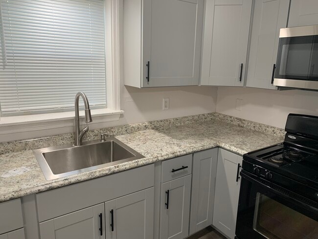 Photo - 5322 Plaza Ave Unit 5322 Plaza Ave