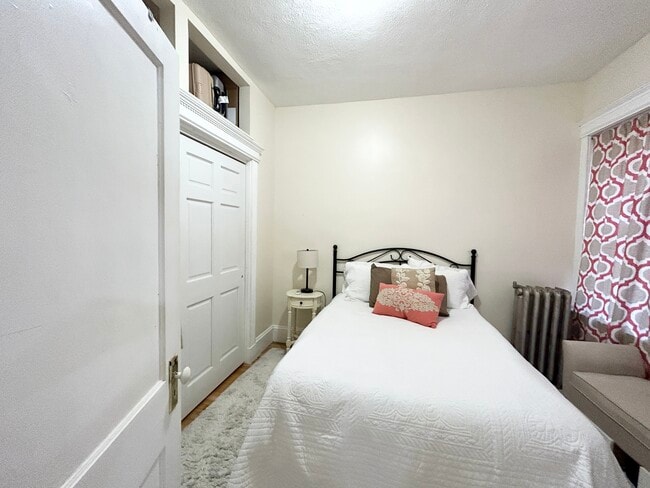 Photo - 39 Hemenway St Unidad #2