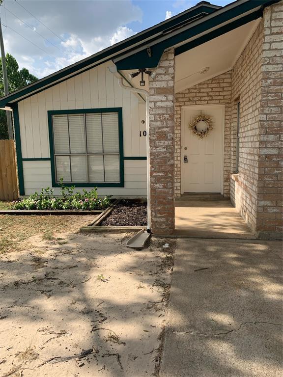 Photo - 1003 Misty Meadow Ct House