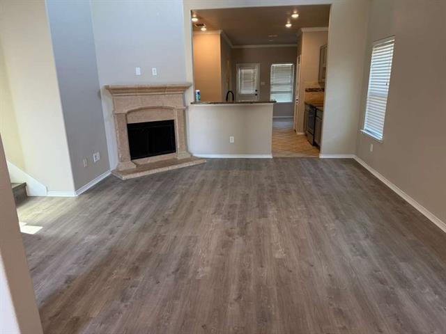 Photo - 608 Pawnee St