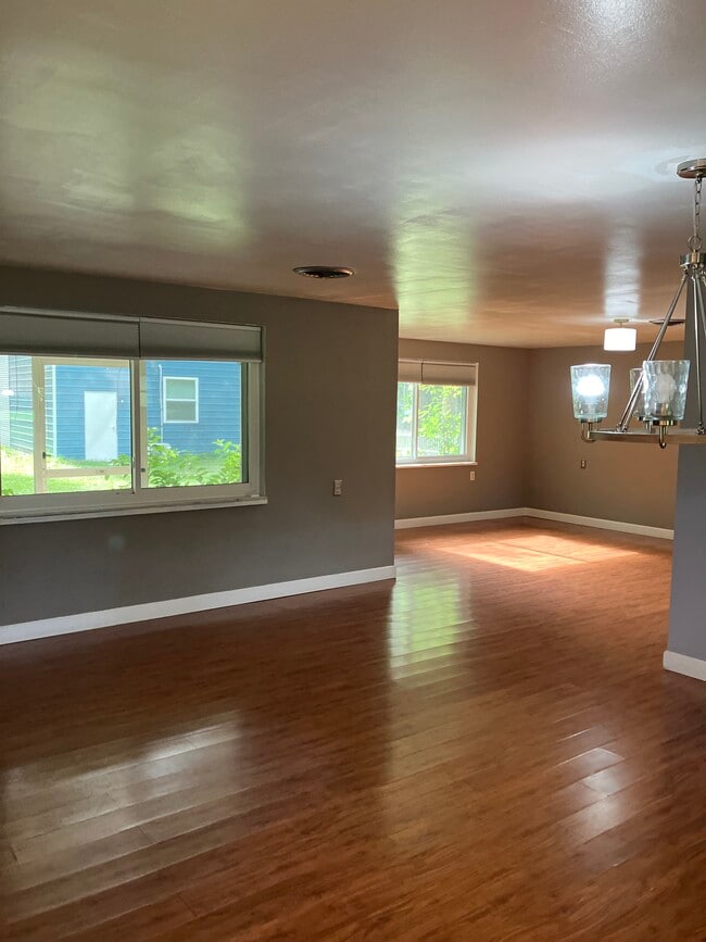 Photo - 8842 County Road 121