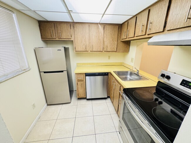 Photo - 2800 NW 56th Ave