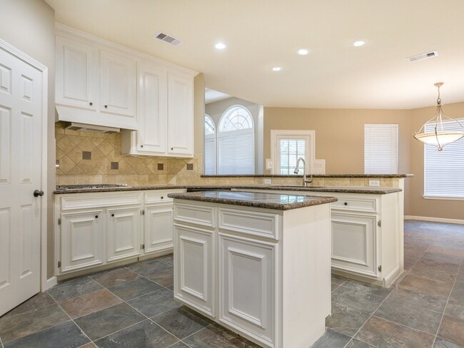 Photo - 11519 Aspenway Dr