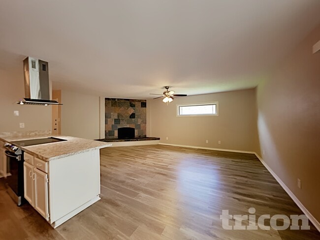 Photo - 416 Forestwood Dr