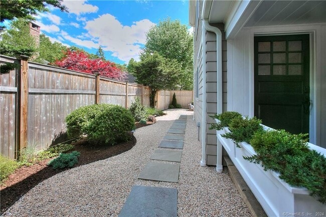 Photo - 1 Otter Trail