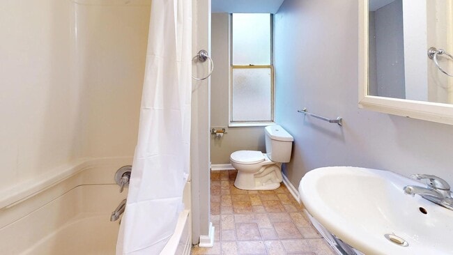 Photo - 7151 Race St