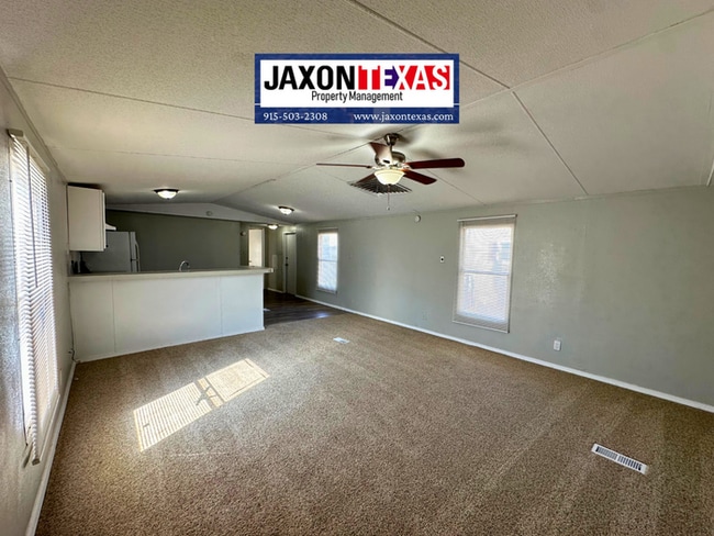Photo - 850 Talbot Ave