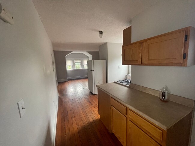 Photo - 65 Edgewood Ave Apartment Unit 3