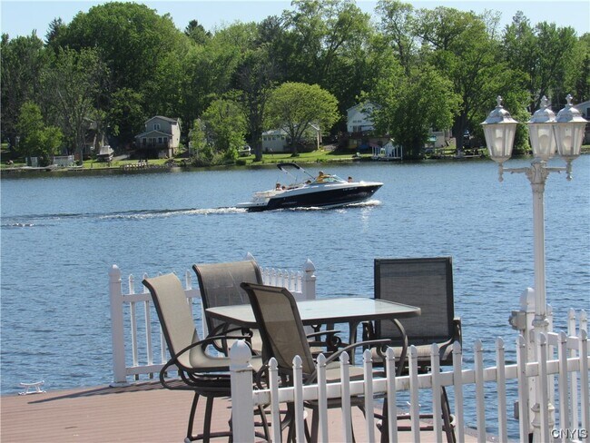 Photo - 28 E River Rd