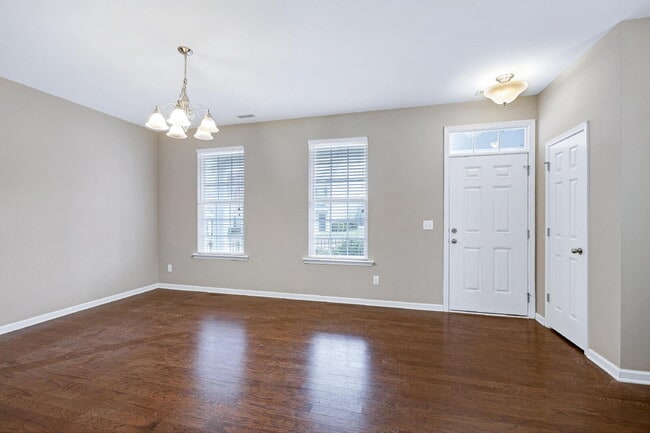 Photo - 1038 Ileagnes Rd