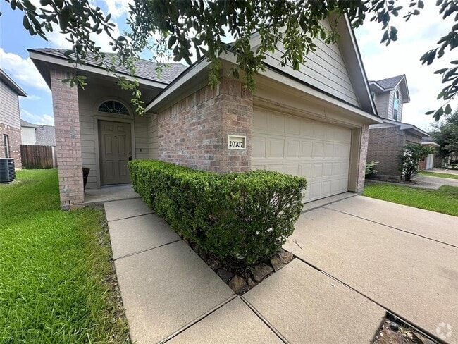 Building Photo - 20707 Indigo River Ln Rental