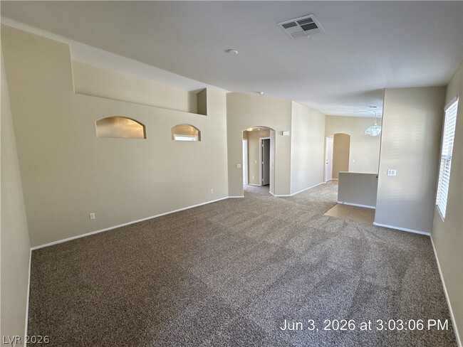 Photo - 4843 Saputo Ave