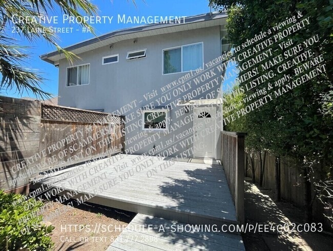 Building Photo - 237 Laine St Unit #A