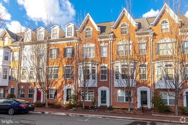 Building Photo - 5059 Kilburn St Rental