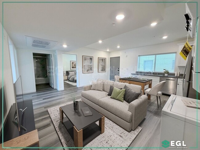 10505 Hawthorne