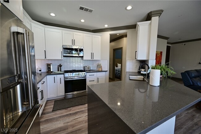 Building Photo - 10161 Bentley Oaks Ave Rental