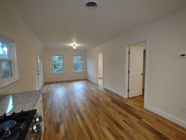 Photo - 394 Union Ave Unit 3