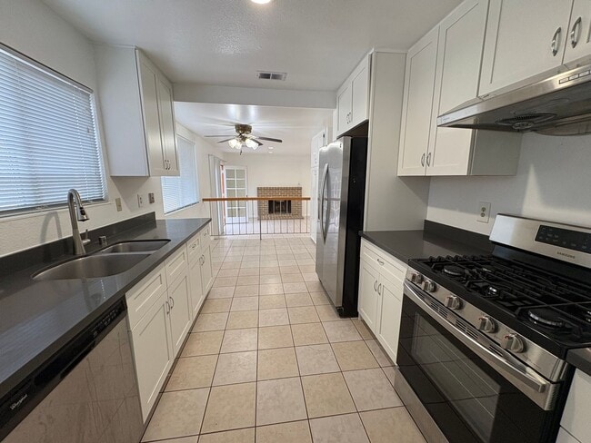 Photo - 3406 Chandler Cir