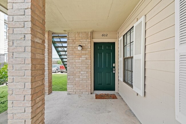 Photo - 14600 Fonmeadow Dr Unit 602