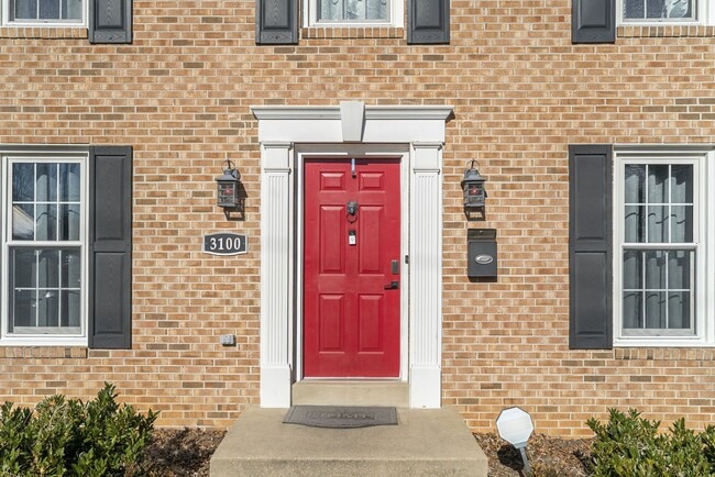 Photo - 3100 Franklin St