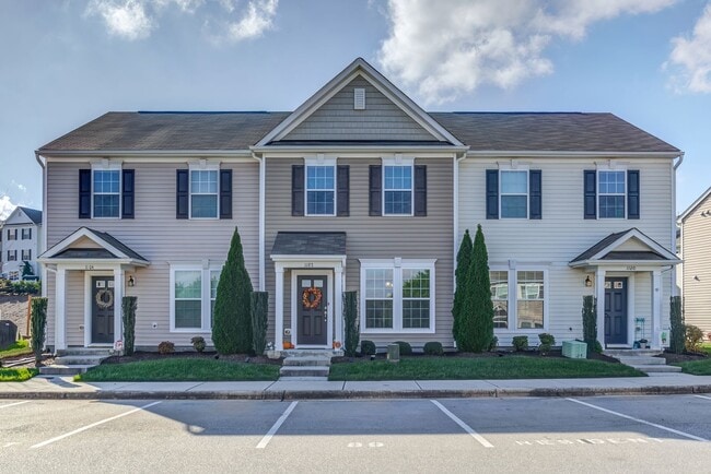 Photo - Luxury Townhome for rent!