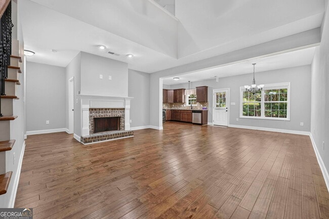 Photo - 1849 Blackstone Way