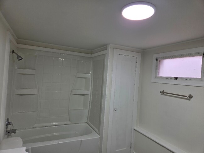 Photo - 441 Rutherford Ave