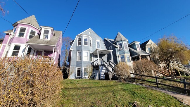 Building Photo - 539 Quinnipiac Ave Unit 1 Rental