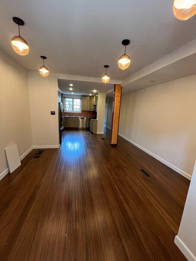 Photo - 814 Fitzwater St