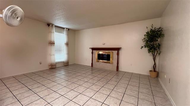 Photo - 2721 Petersburg Dr