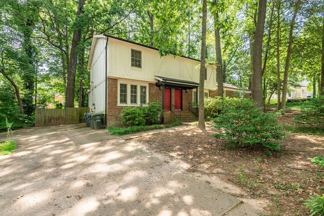 Photo - Raleigh 2bedroom 1.5 bathroom townhome- Available Now