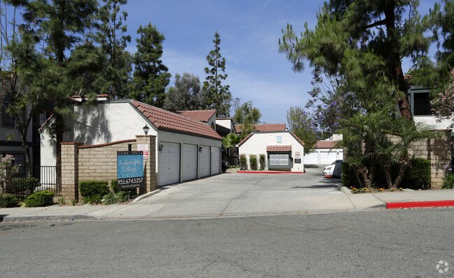 Lakeview Village