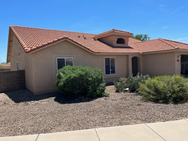Photo - 2550 S Perillo Dr
