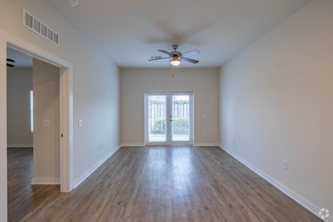 2BR, 2BA - 1,058SF - Living Room - Ambar Key Homes