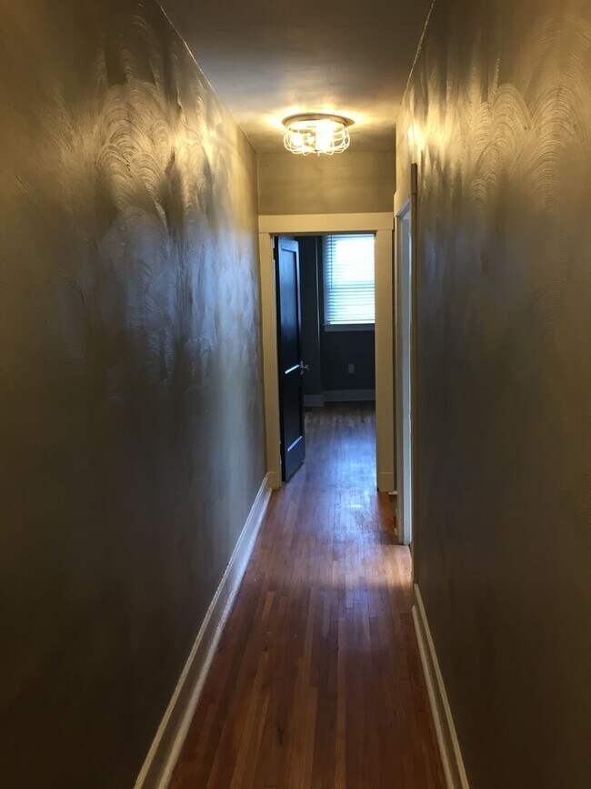 Photo - 6333-6335 Bartlett Unidad 6335