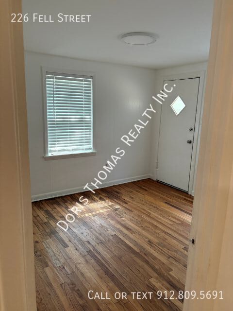 Photo - 226 Fell St