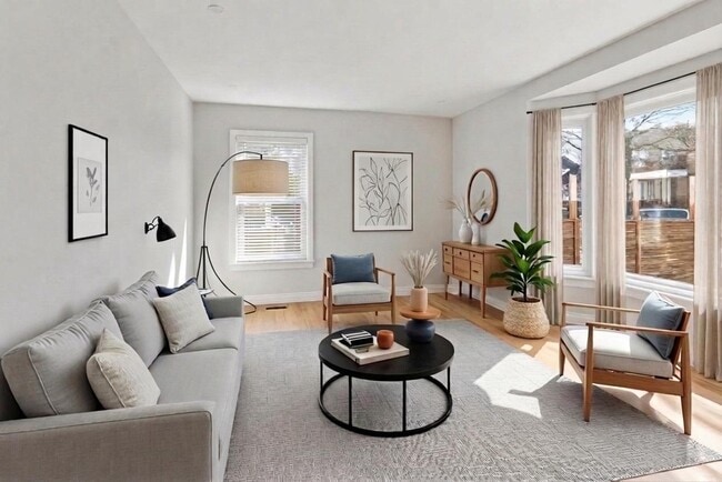 Photo - 3423 N Springfield Ave