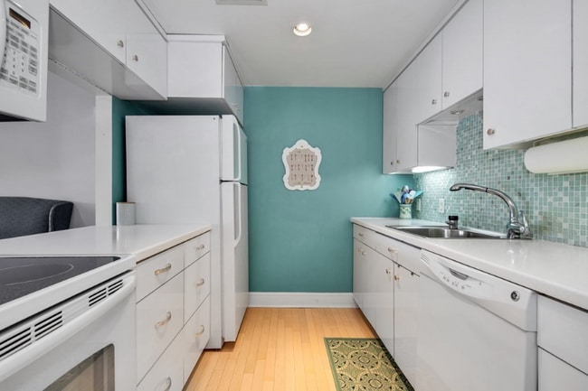 Photo - 83 Cambridge Pkwy