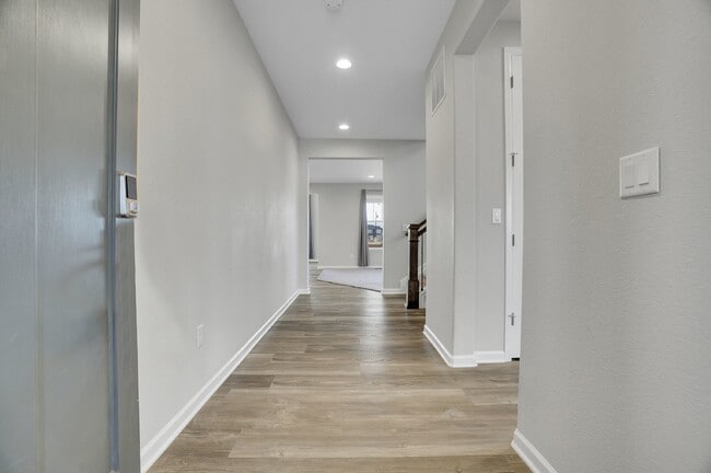 Photo - $3,700 - Stunning 4 bed/3.5bath Home in Er...